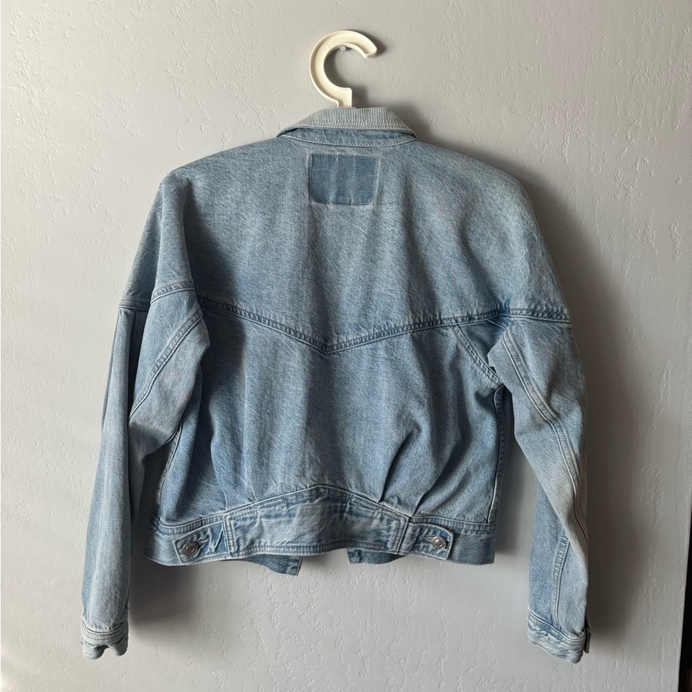 American Eagle Cropped Denim Jacket with Corduroy Collar - Picture 3 of 7